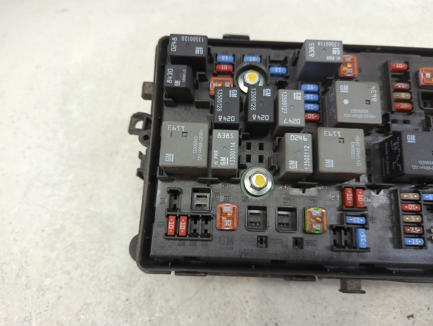 2015-2016 Chevrolet Cruze Fusebox Fuse Box Panel Relay Module P/N:812461952 Fits Fits 2015 2016 OEM Used Auto Parts - Oemuse