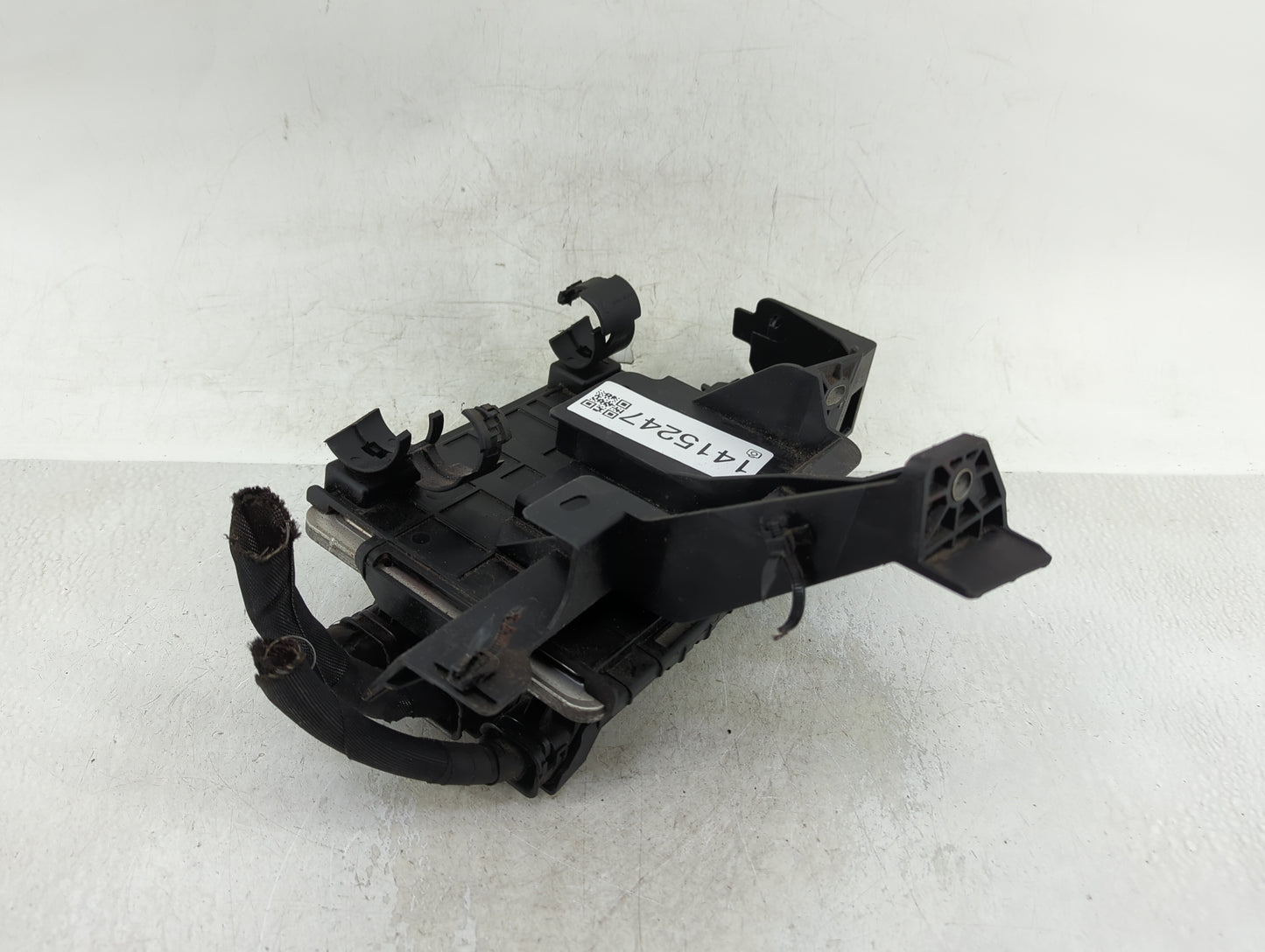 2016 Chevrolet Cruze PCM Engine Control Computer ECU ECM PCU OEM Fits OEM Used Auto Parts - Oemusedautoparts1.com