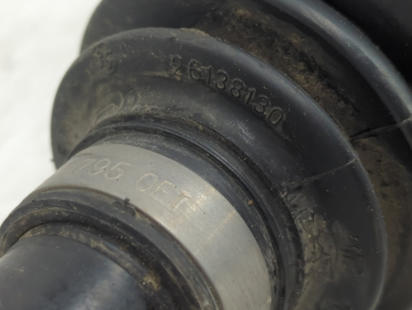 2013-2016 Chevrolet Cruze Axle Shaft Front Passenger Cv C/v - Oemusedautoparts1.com