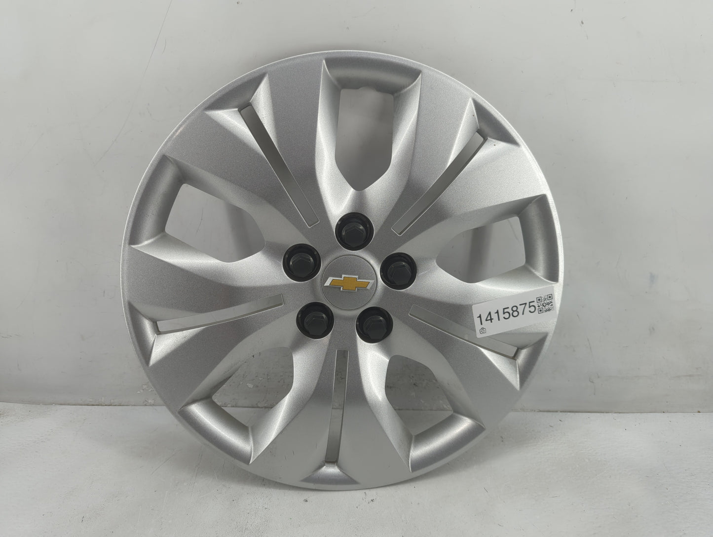 2016 Chevrolet Cruze Driver Front Wheel Hub Oem 1415875 - Oemusedautoparts1.com