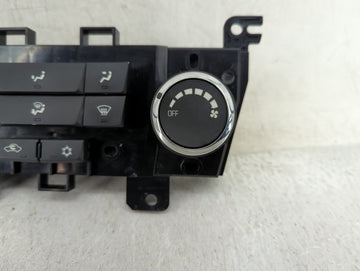 2016-2018 Chevrolet Cruze Climate Control Module Temperature AC/Heater Replacement P/N:95146207 Fits Fits 2016 2017 2018 OEM Used Auto Parts