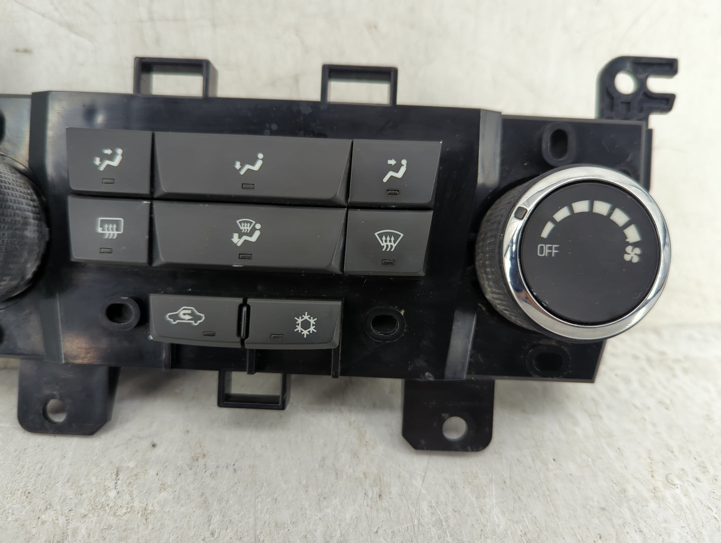 2016-2018 Chevrolet Cruze Climate Control Module Temperature AC/Heater Replacement P/N:95146207 Fits Fits 2016 2017 2018 OEM