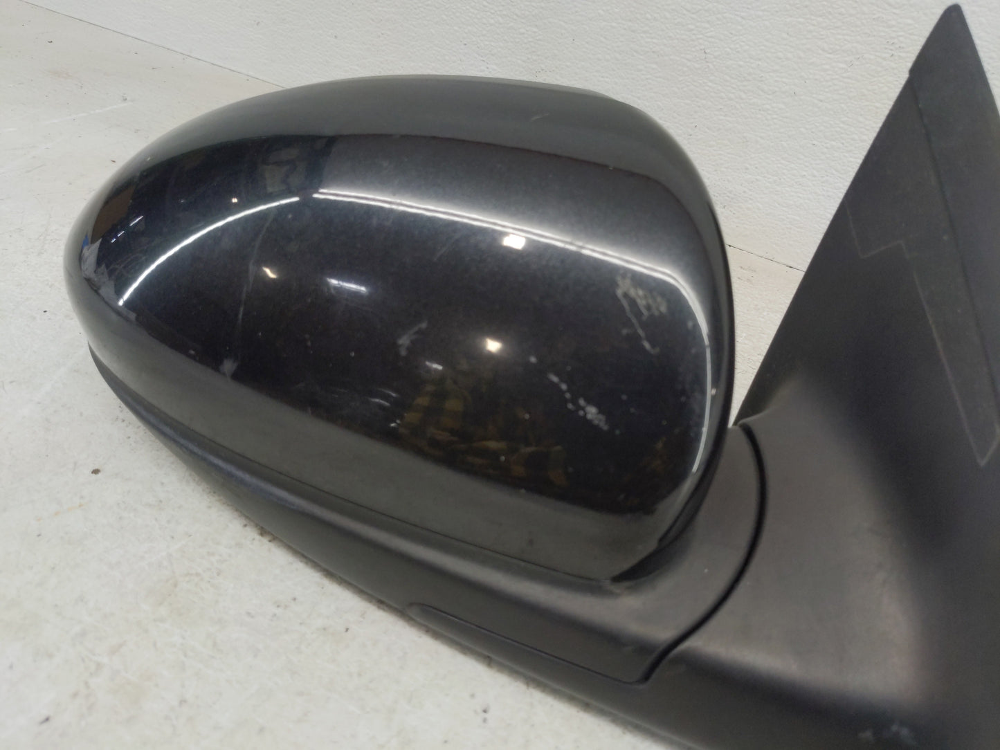 2011-2016 Chevrolet Cruze Passenger Side View Mirror - Right Door Mirror OEM Used - Oemusedautoparts1.com