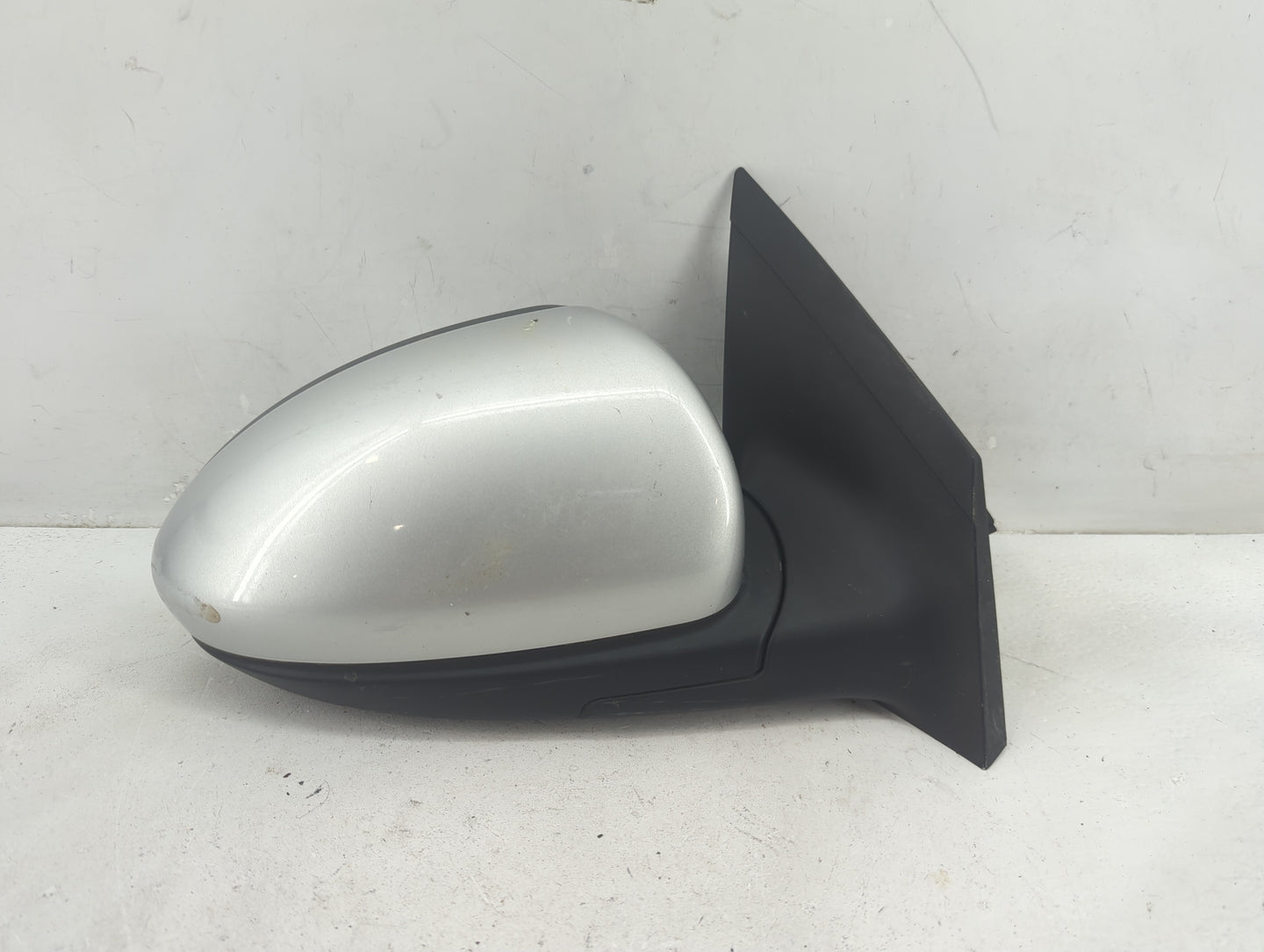2011-2016 Chevrolet Cruze Passenger Side View Mirror - Right Door Mirror OEM Used - Oemusedautoparts1.com