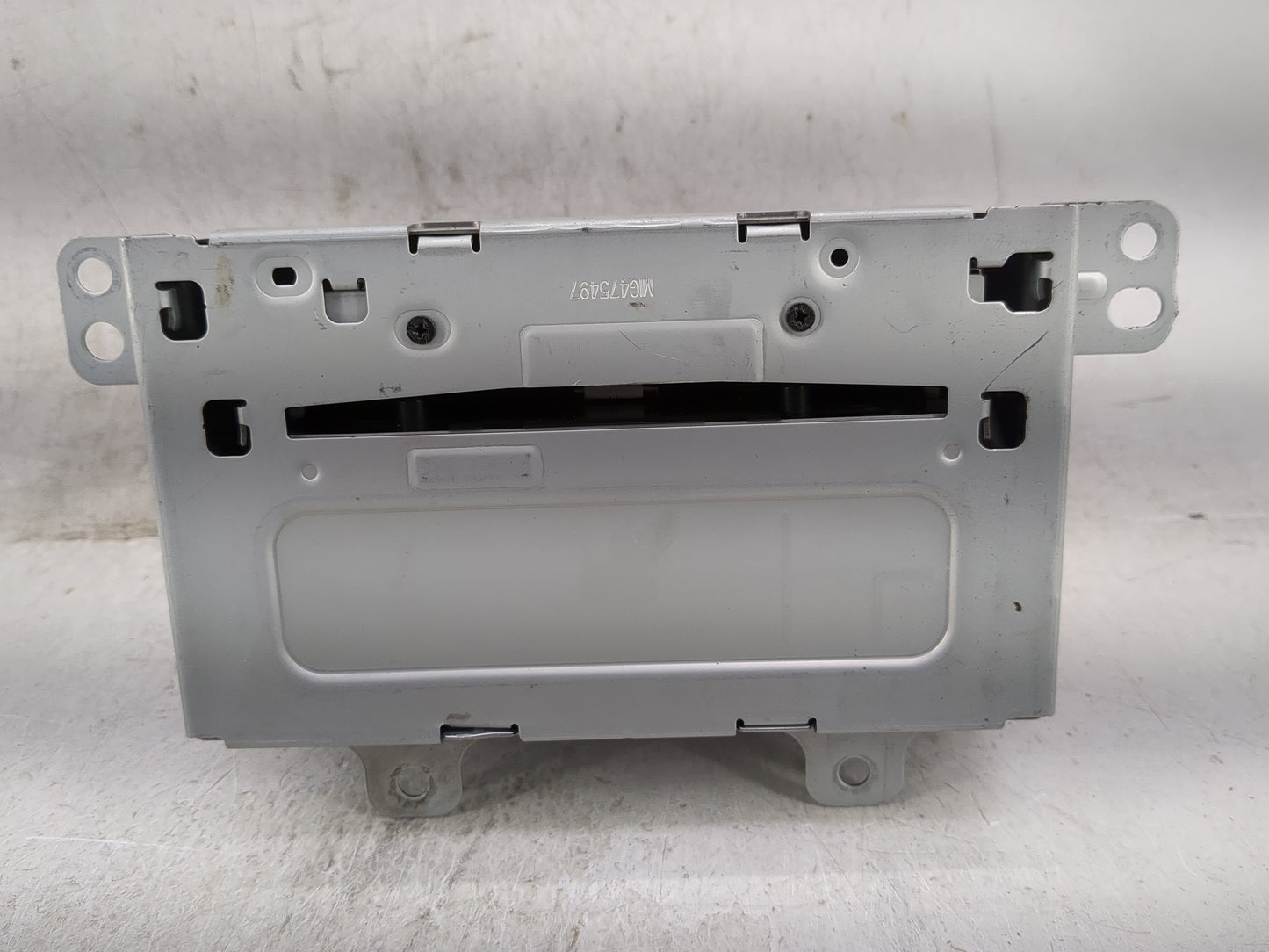 2011-2016 Chevrolet Cruze Radio AM FM Cd Player Receiver Replacement P/N:22976137 Fits Fits 2011 2012 2013 2014 2015 2016 OE