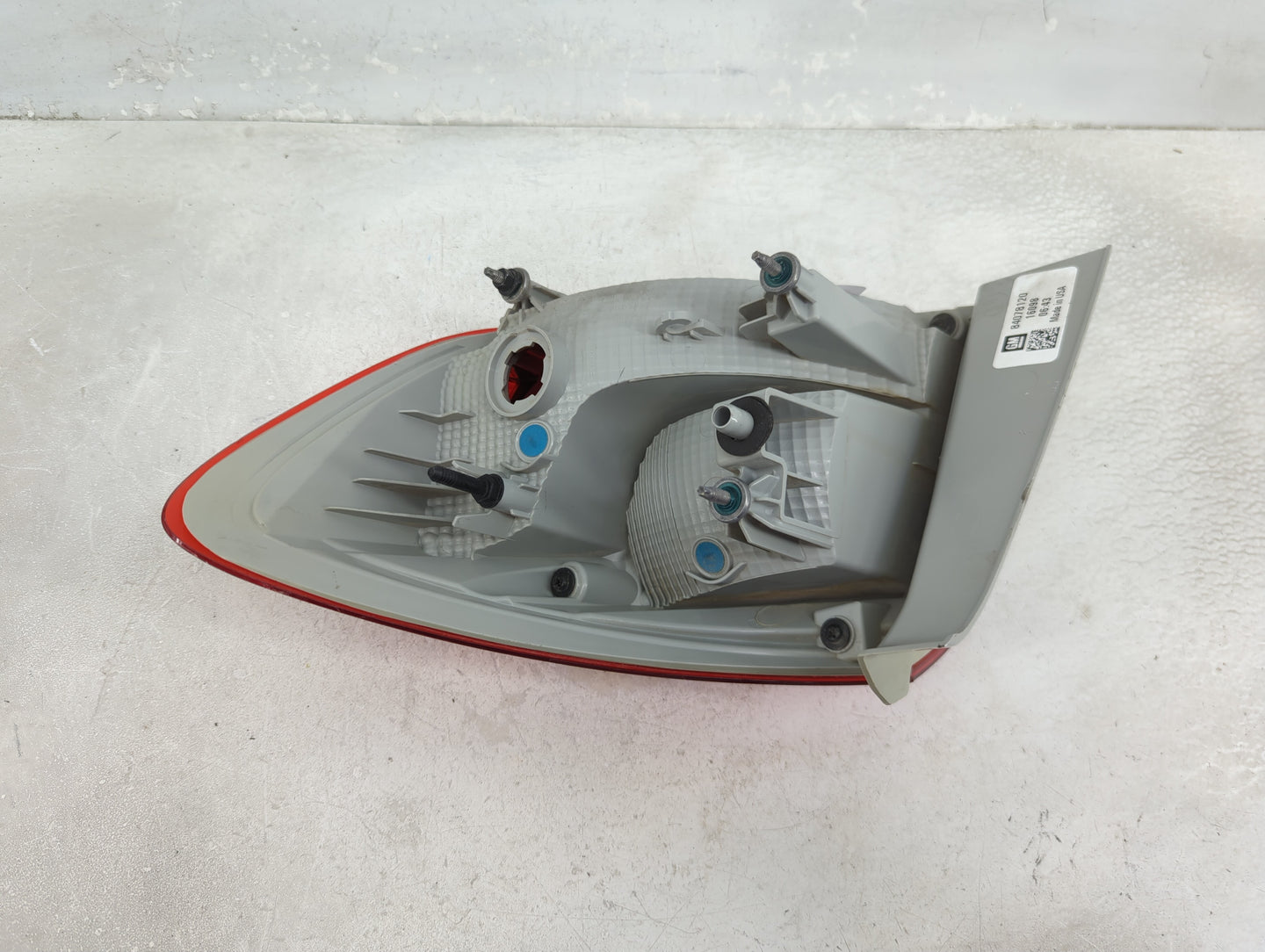 2016 Chevrolet Cruze Tail Light Assembly Passenger Right OEM P/N:84078120 Fits OEM Used Auto Parts - Oemusedautoparts1.com