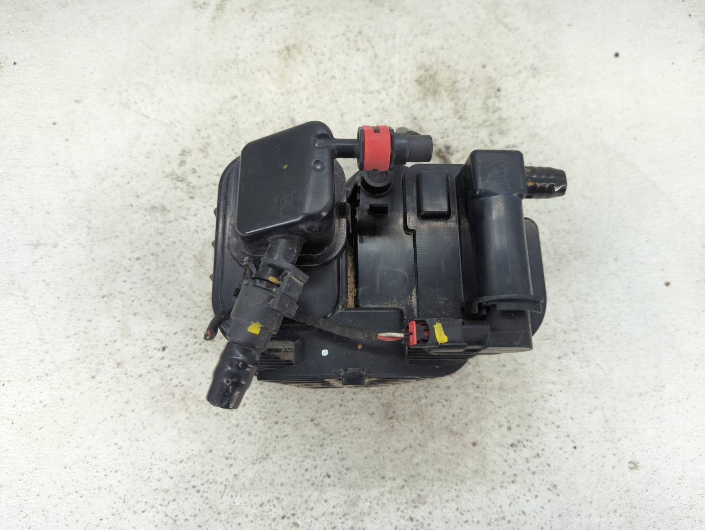2016 Chevrolet Cruze Fuel Vapor Charcoal Canister - Oemusedautoparts1.com