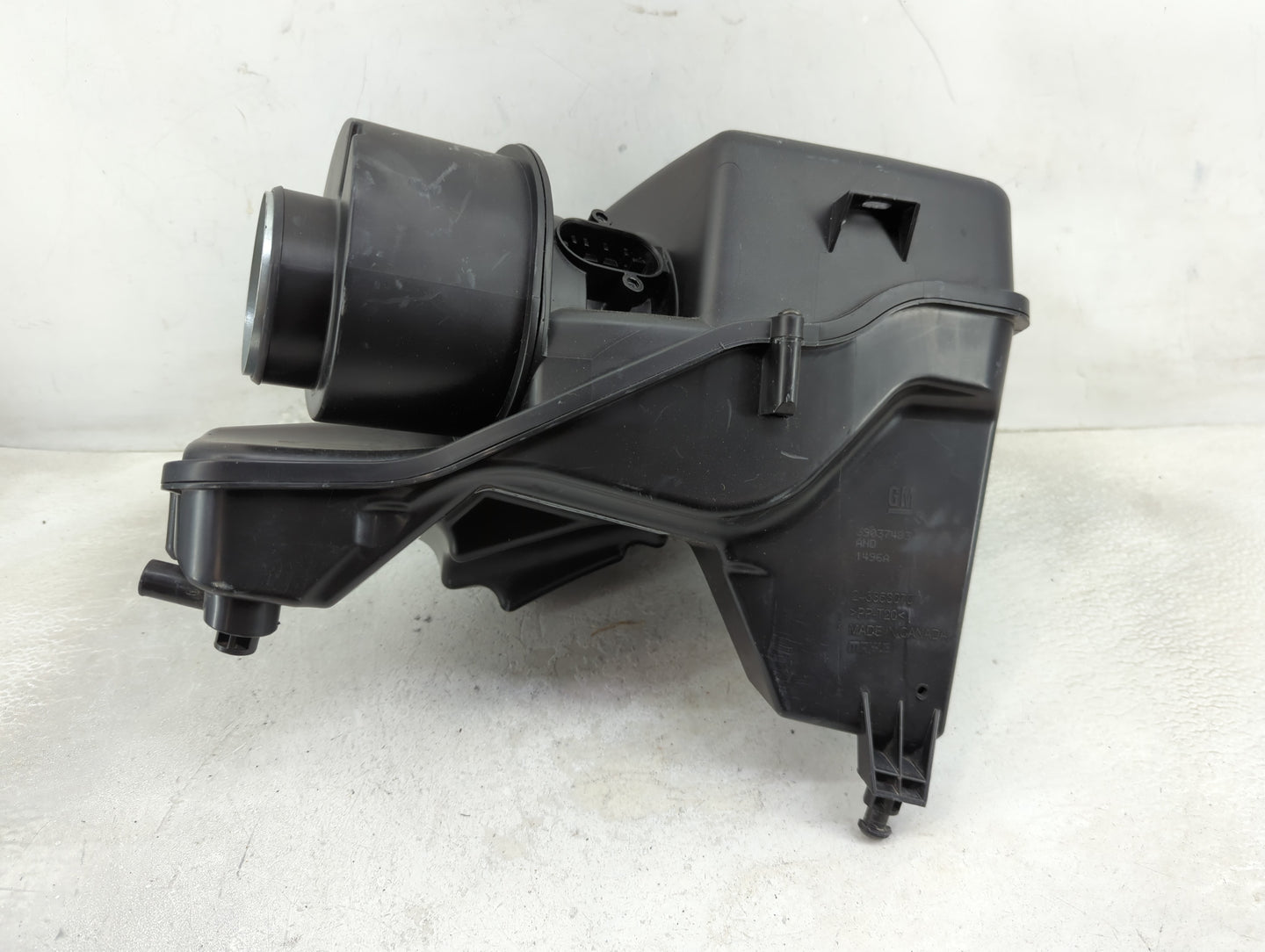 2016-2018 Chevrolet Cruze Air Cleaner Intake-duct Hose Tube - Oemusedautoparts1.com