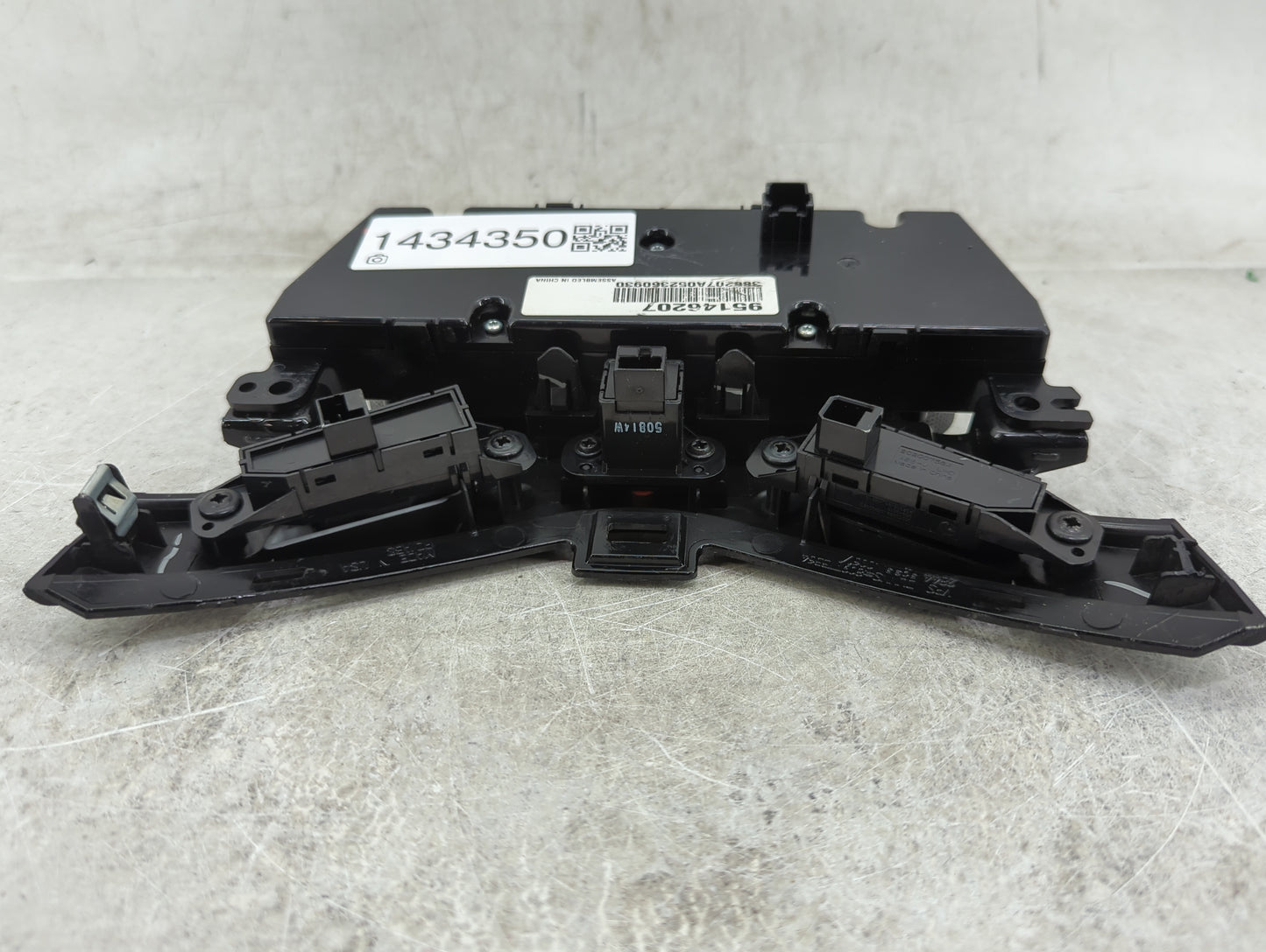 2012-2016 Chevrolet Cruze Climate Control Module Temperature AC/Heater Replacement P/N:95146207 386207A0523609930 Fits OEM U