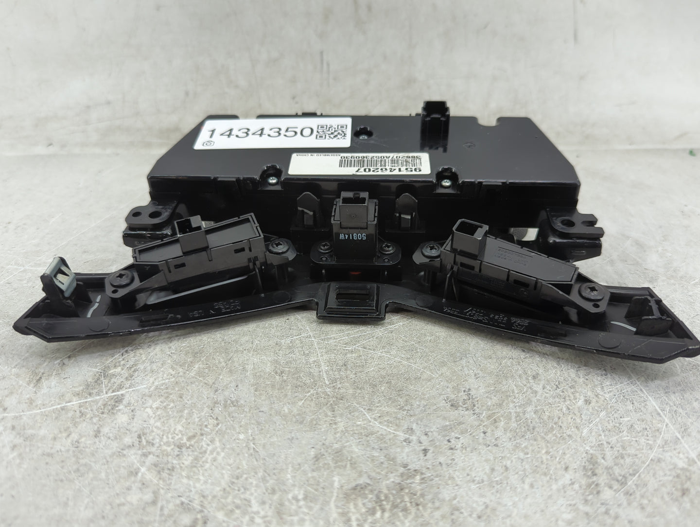2012-2016 Chevrolet Cruze Climate Control Module Temperature AC/Heater Replacement P/N:95146207 386207A0523609930 Fits OEM U