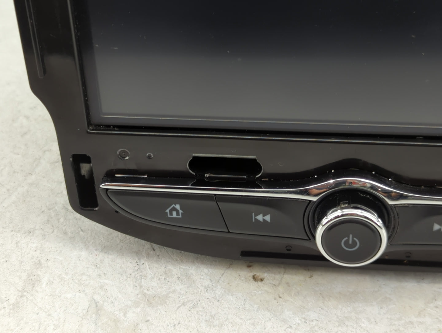 2016 Chevrolet Cruze Radio AM FM Cd Player Receiver Replacement P/N:424999215 Fits OEM Used Auto Parts - Oemusedautoparts1.c