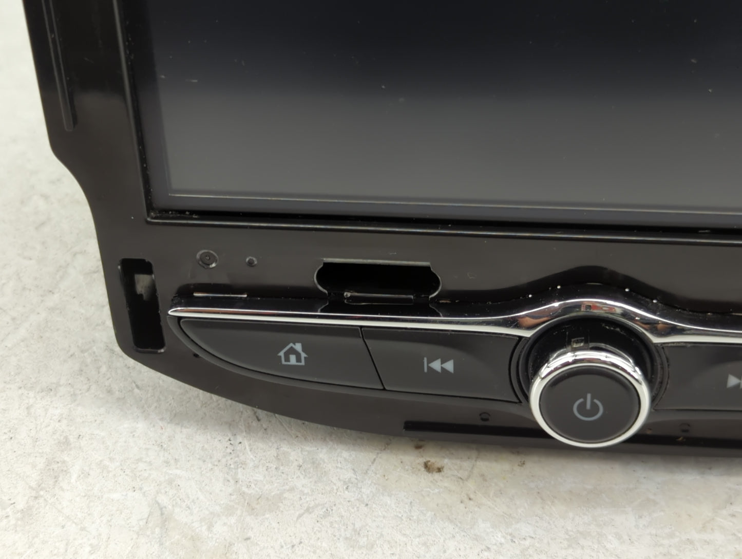 2016 Chevrolet Cruze Radio AM FM Cd Player Receiver Replacement P/N:424999215 Fits OEM Used Auto Parts - Oemusedautoparts1.c