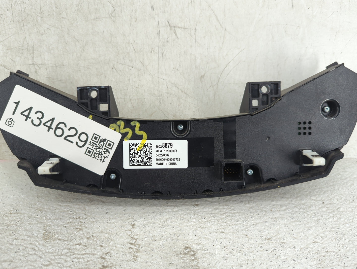 2016-2018 Chevrolet Cruze Climate Control Module Temperature AC/Heater Replacement P/N:39028879 7003070200000X Fits OEM Used