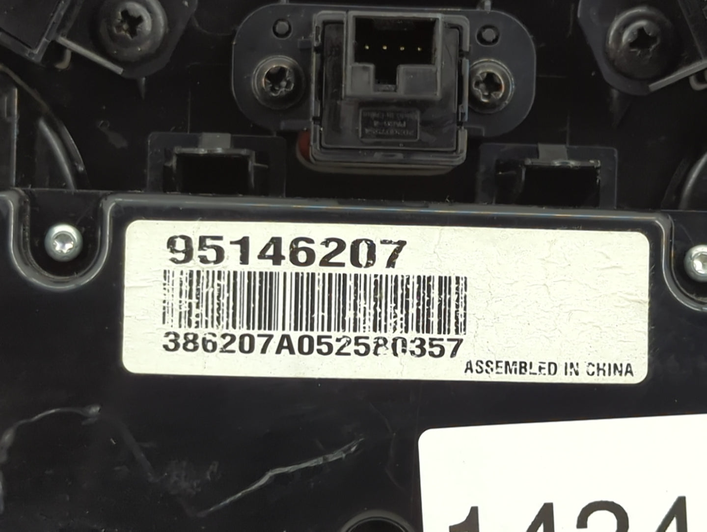 2012-2016 Chevrolet Cruze Climate Control Module Temperature AC/Heater Replacement P/N:95146207 386207A0525P0357 Fits OEM Us