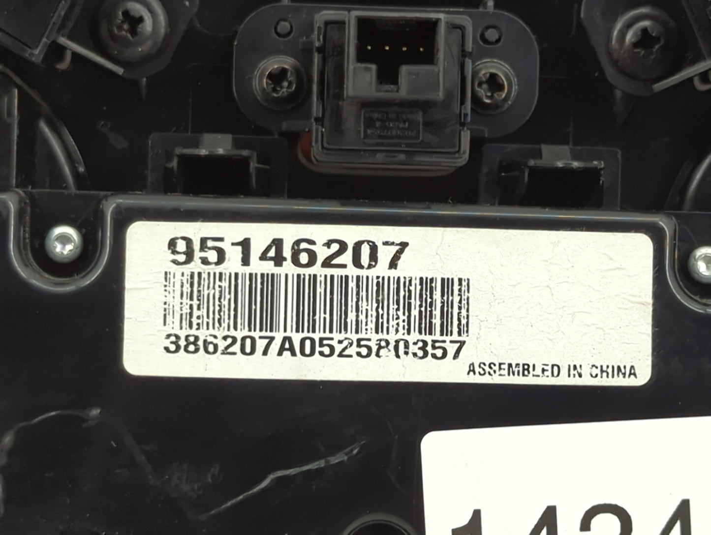 2012-2016 Chevrolet Cruze Climate Control Module Temperature AC/Heater Replacement P/N:95146207 386207A0525P0357 Fits OEM Us