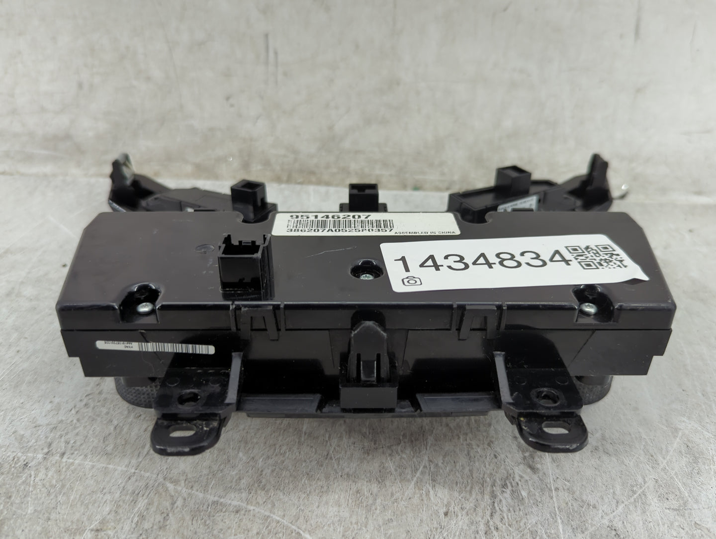 2012-2016 Chevrolet Cruze Climate Control Module Temperature AC/Heater Replacement P/N:95146207 386207A0525P0357 Fits OEM Us