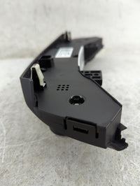 2016-2018 Chevrolet Cruze Climate Control Module Temperature AC/Heater Replacement P/N:39028880 7003070200000X Fits OEM Used