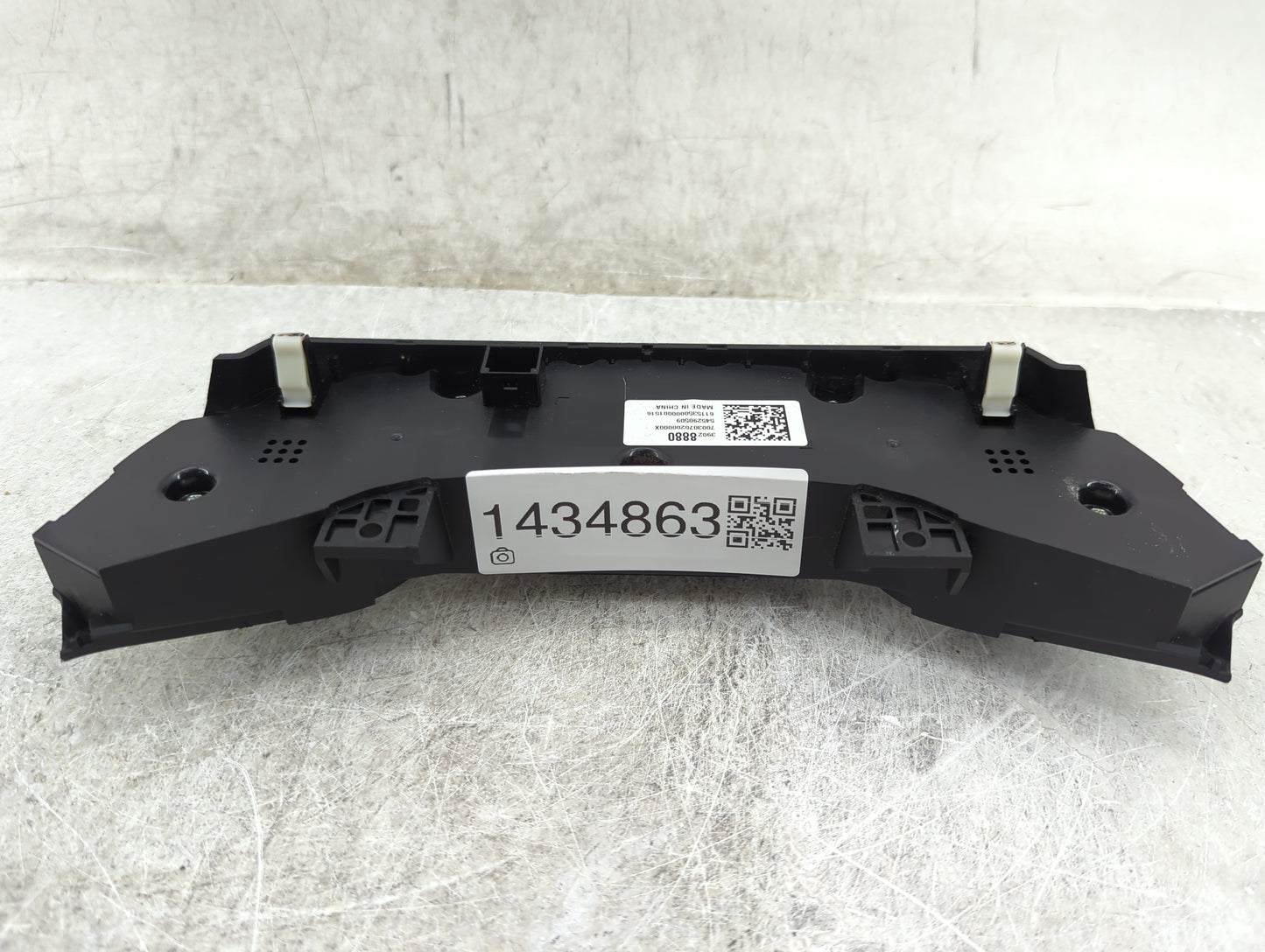 2016-2018 Chevrolet Cruze Climate Control Module Temperature AC/Heater Replacement P/N:39028880 7003070200000X Fits OEM Used