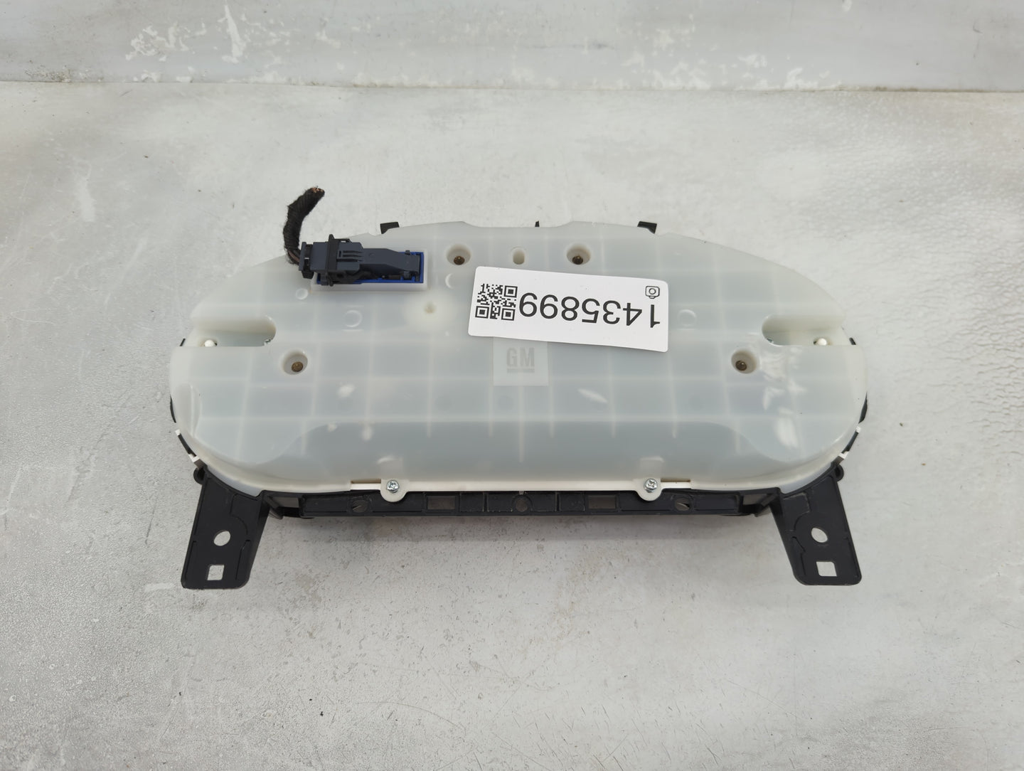 2016 Chevrolet Cruze Instrument Cluster Speedometer Gauges P/N:39082370 7110500000000X, 812372274, 769315-800A Fits OEM Used