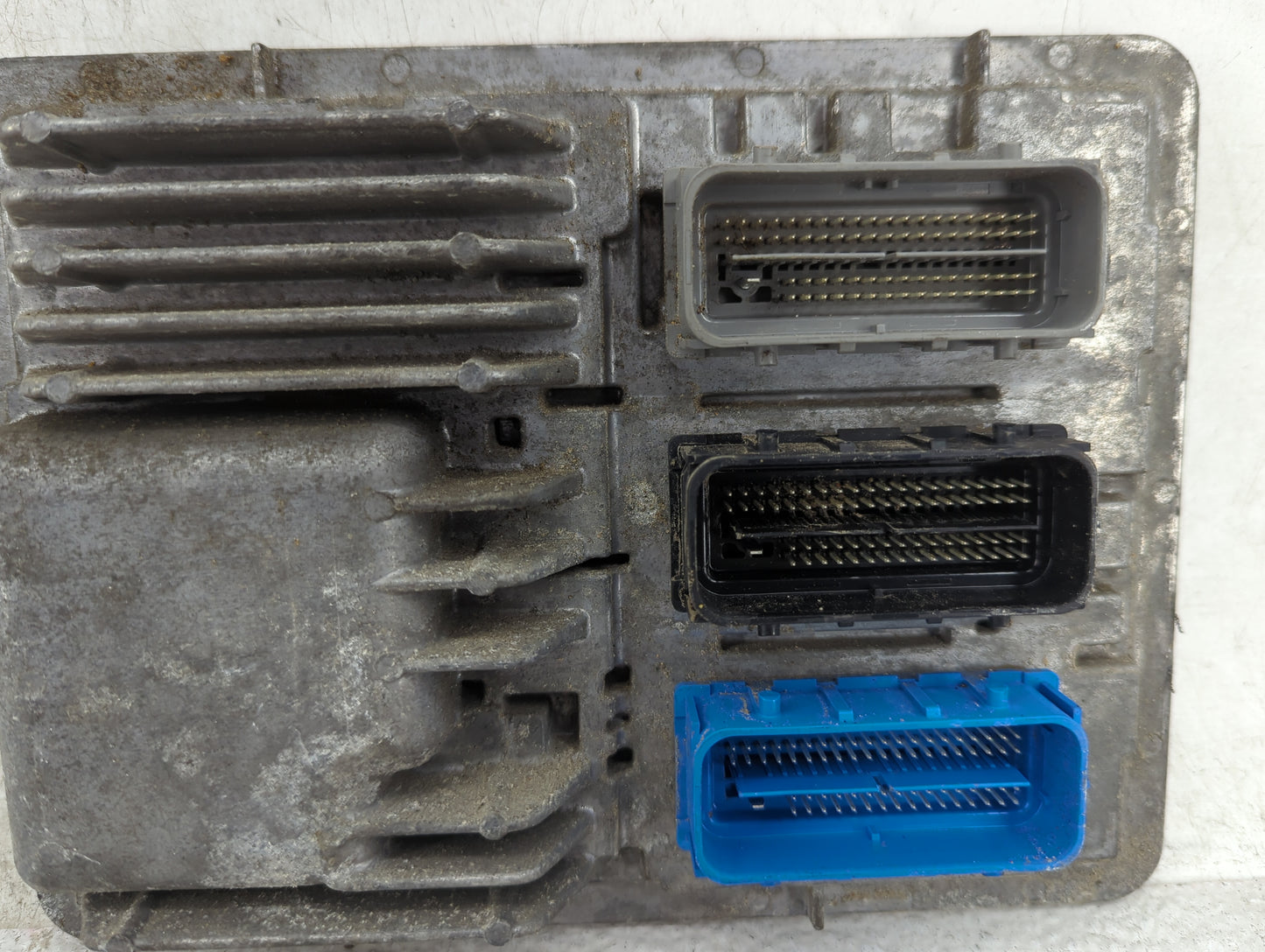 2016 Chevrolet Cruze PCM Engine Control Computer ECU ECM PCU OEM P/N:12676591, 12672502 Fits OEM Used Auto Parts - Oemusedau