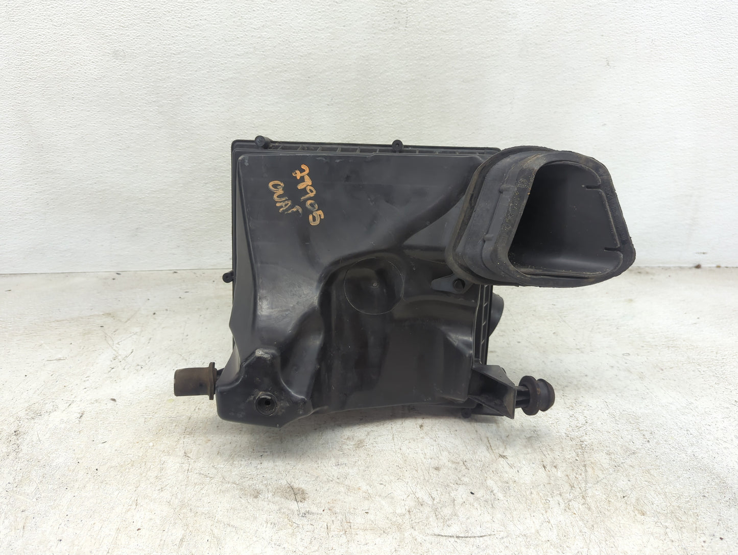 2013-2016 Chevrolet Cruze Air Cleaner Intake-duct Hose Tube - Oemusedautoparts1.com