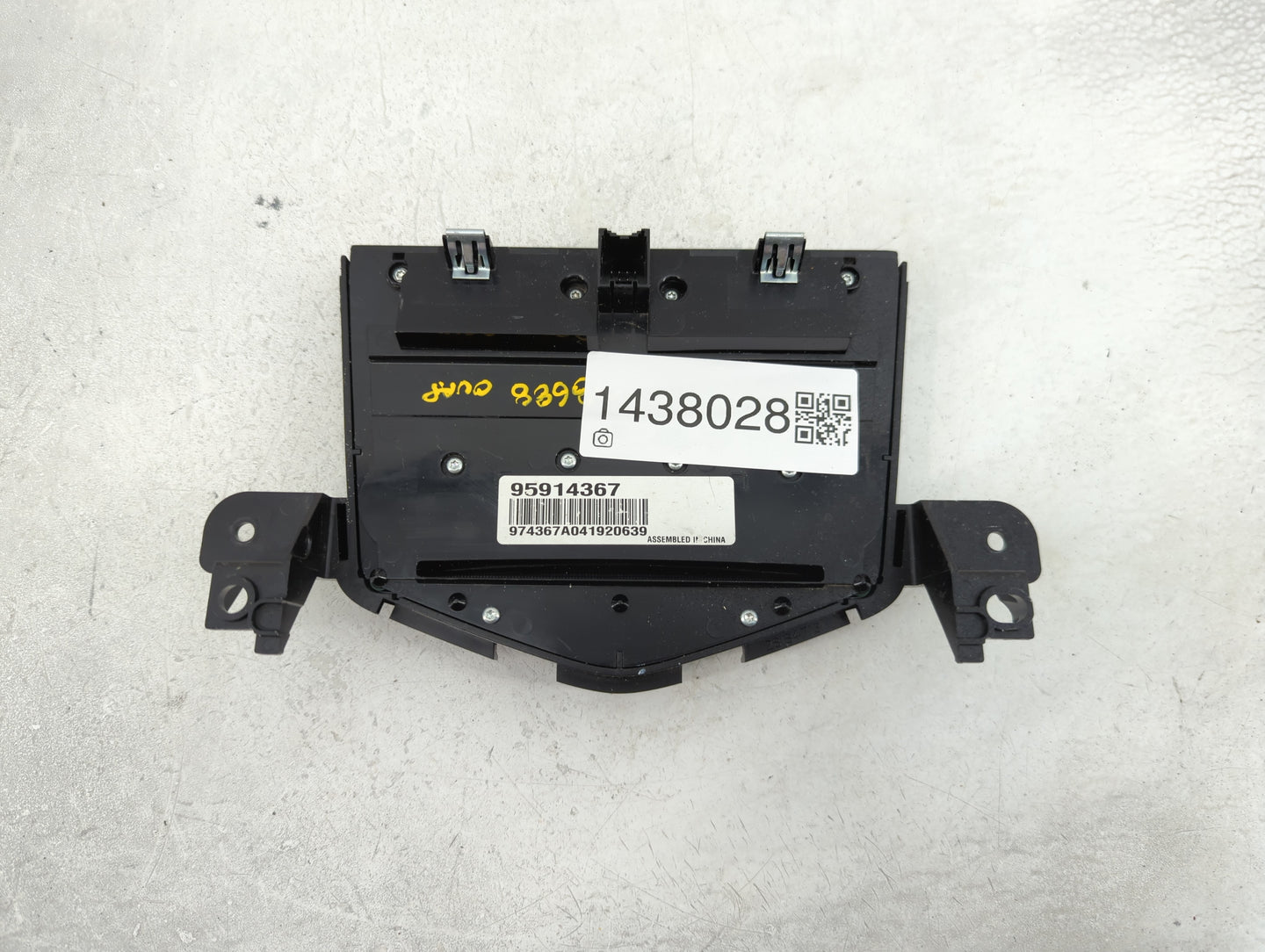 2011-2016 Chevrolet Cruze Radio Control Panel - Oemusedautoparts1.com