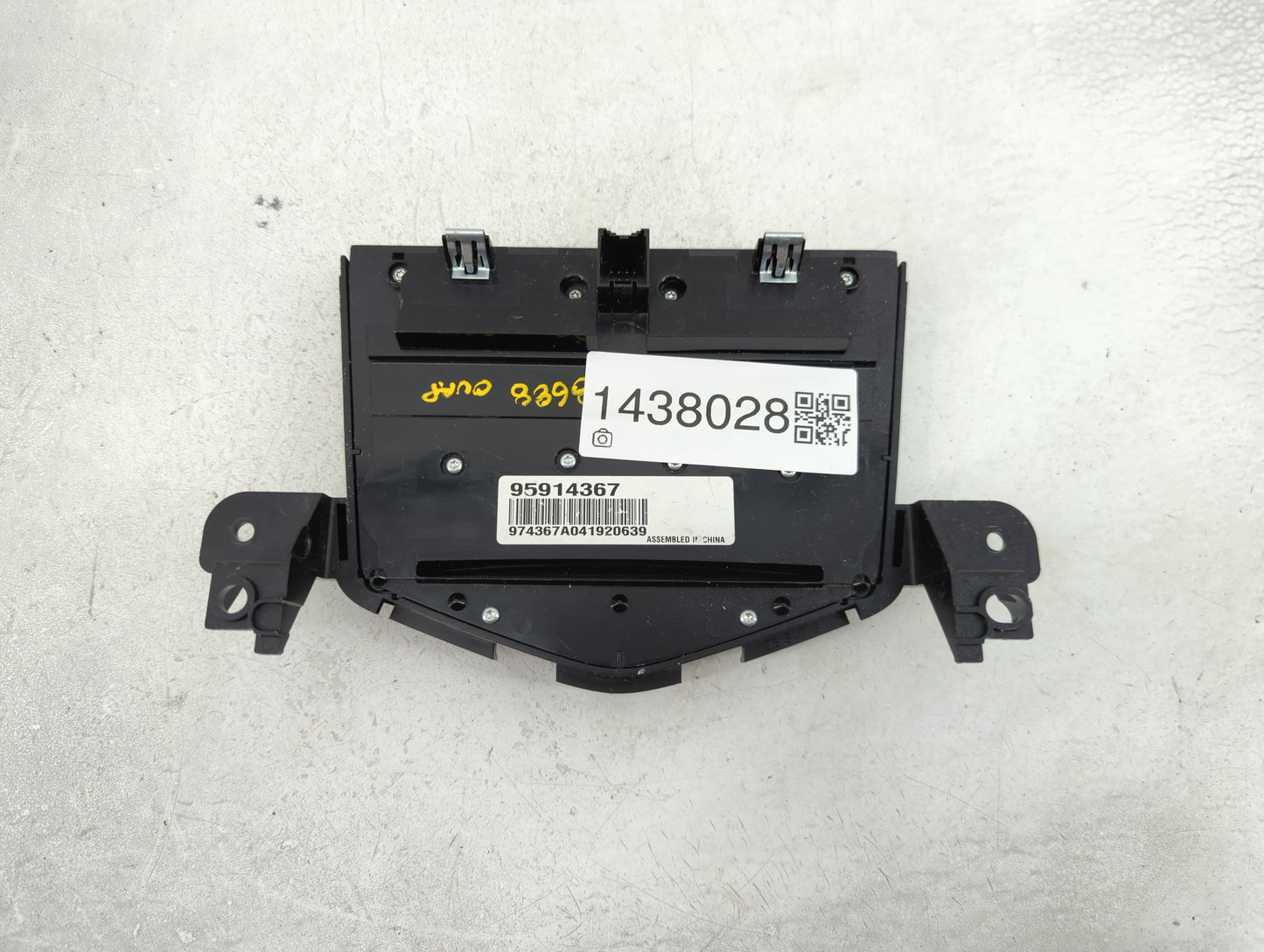 2011-2016 Chevrolet Cruze Radio Control Panel - Oemusedautoparts1.com
