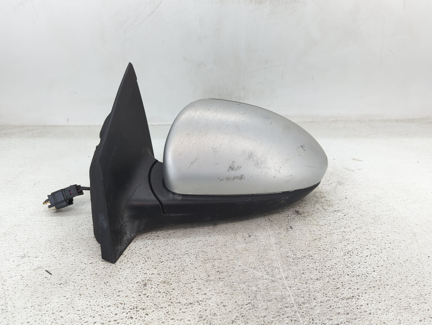 2011-2016 Chevrolet Cruze Driver Side View Mirror - Left Door Mirror OEM Used - Oemusedautoparts1.com