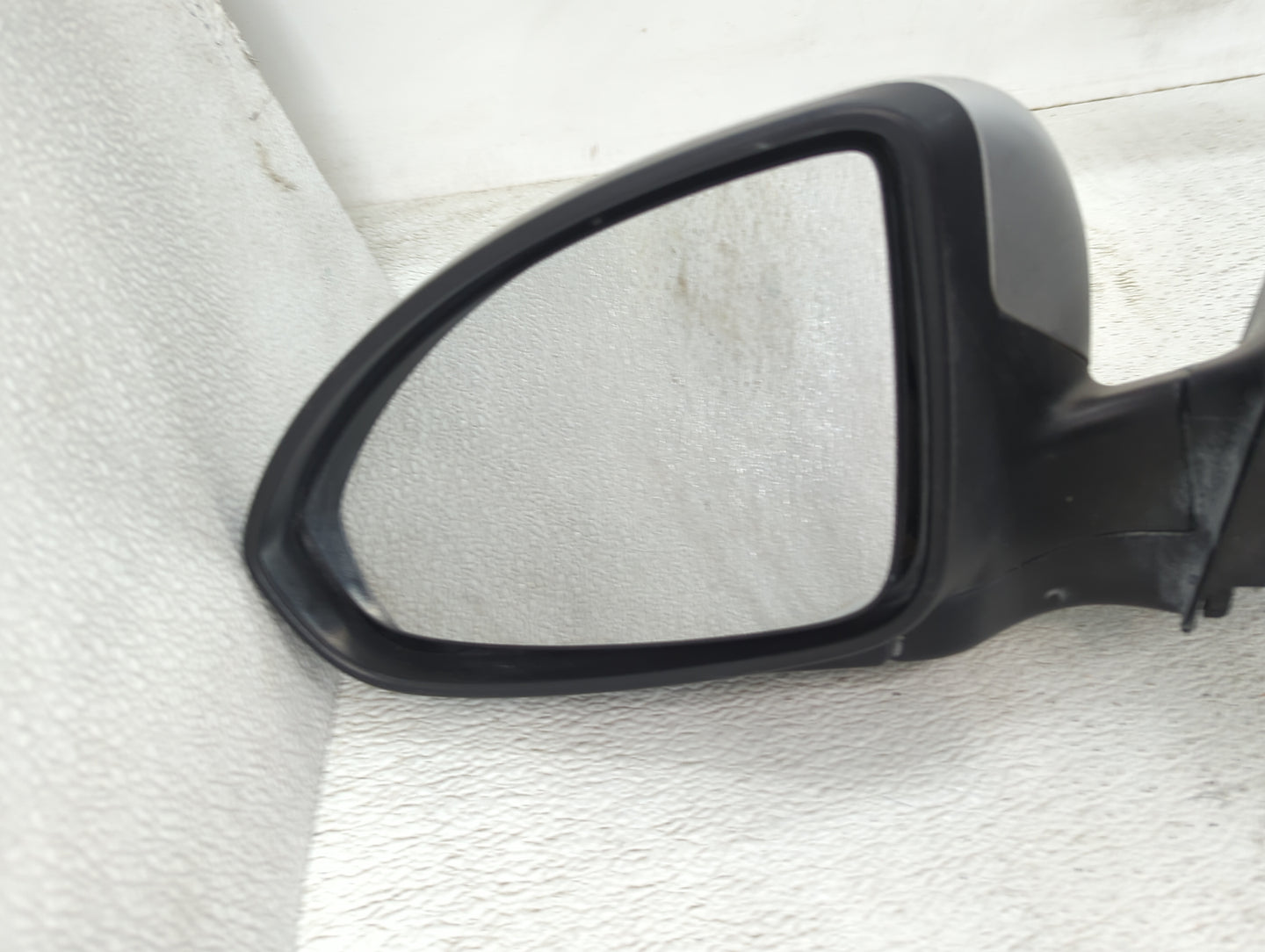 2011-2016 Chevrolet Cruze Driver Side View Mirror - Left Door Mirror OEM Used - Oemusedautoparts1.com