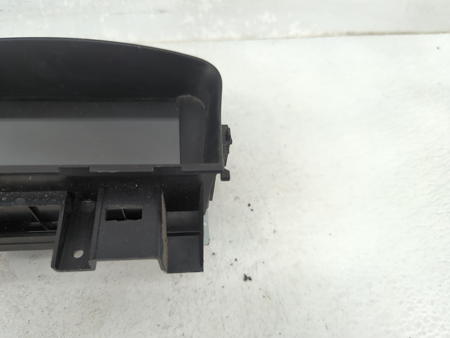 2016 Chevrolet Cruze Radio AM FM Cd Player Receiver Replacement Fits Fits 2017 OEM Used Auto Parts - Oemusedautoparts1.com