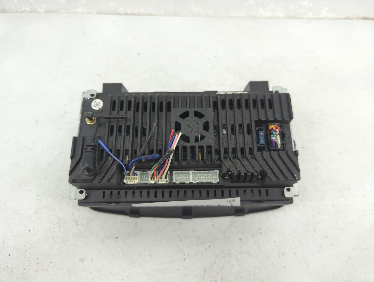 2016 Chevrolet Cruze Radio AM FM Cd Player Receiver Replacement Fits Fits 2017 OEM Used Auto Parts - Oemusedautoparts1.com