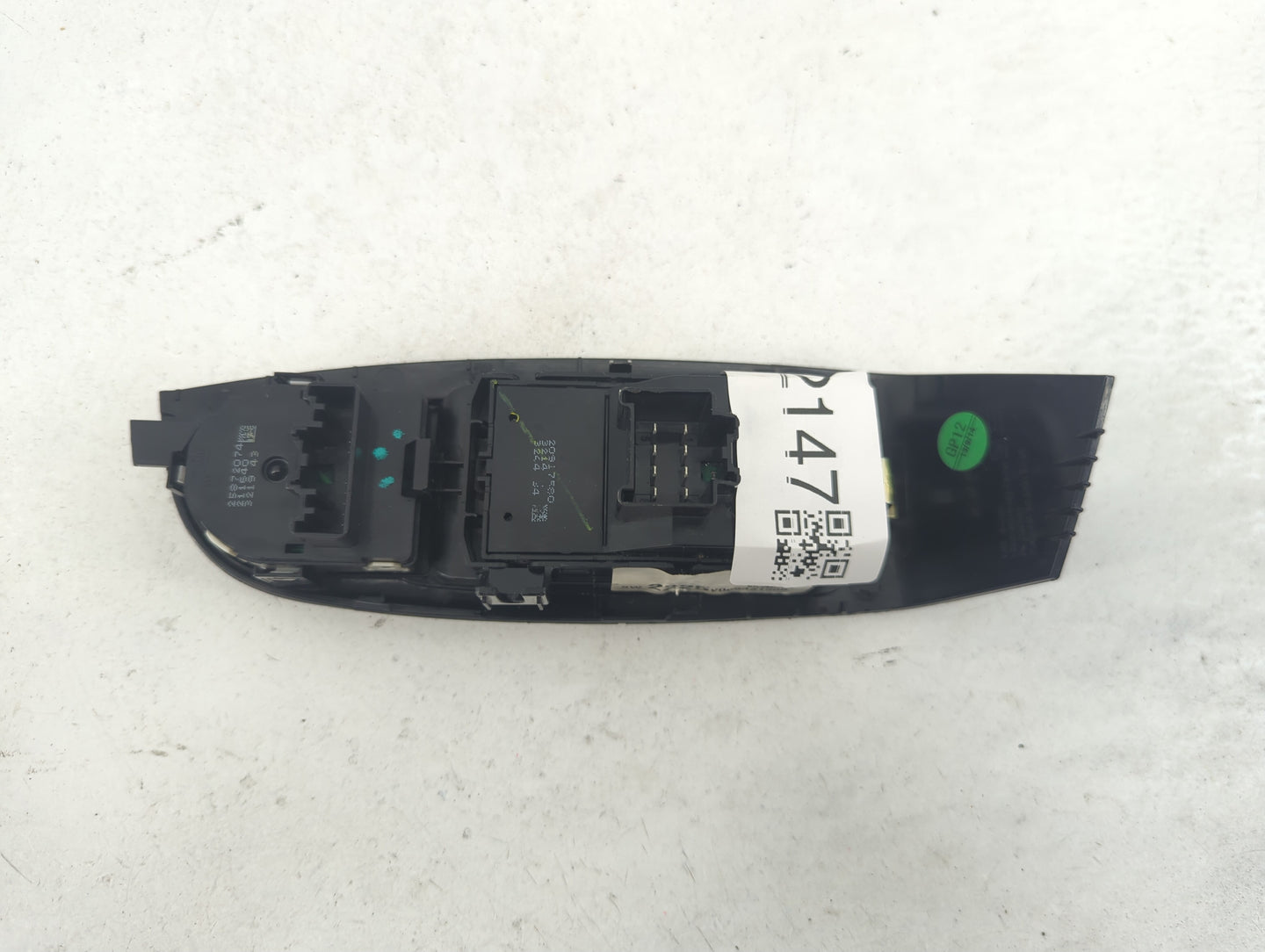 2016-2018 Chevrolet Cruze Master Power Window Switch Replacement Driver Side Left P/N:20917580 Fits Fits 2016 2017 2018 OEM 