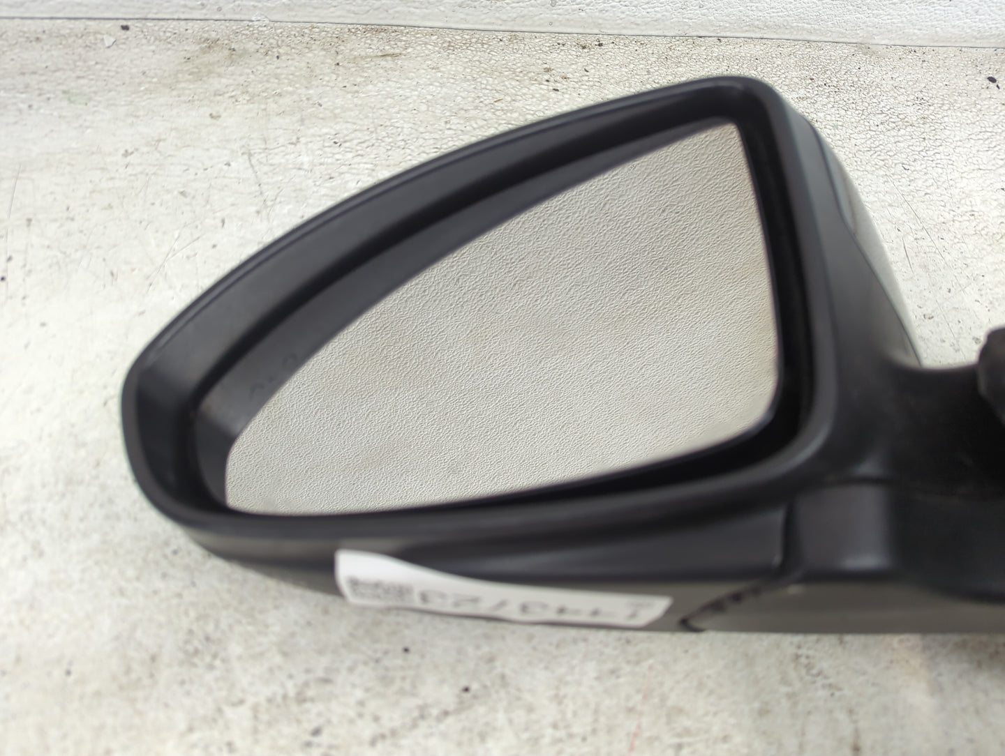 2013-2016 Chevrolet Cruze Driver Side View Mirror - Left Door Mirror OEM Used - Oemusedautoparts1.com