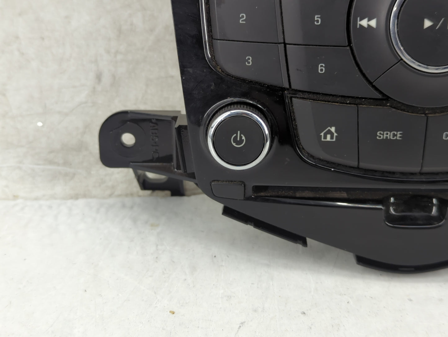 Chevrolet Cruze Radio Control Panel - Oemusedautoparts1.com