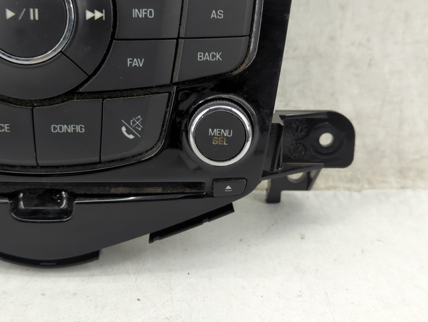Chevrolet Cruze Radio Control Panel - Oemusedautoparts1.com