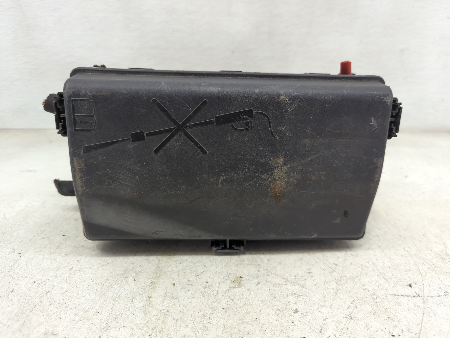 2015-2016 Chevrolet Cruze Fusebox Fuse Box Panel Relay Module P/N:94552220 Fits Fits 2015 2016 OEM Used Auto Parts - Oemused