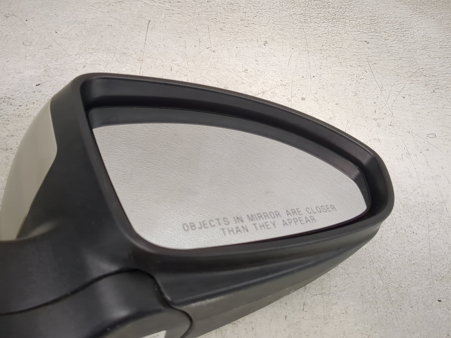 2011-2016 Chevrolet Cruze Passenger Side View Mirror - Right Door Mirror OEM Used - Oemusedautoparts1.com