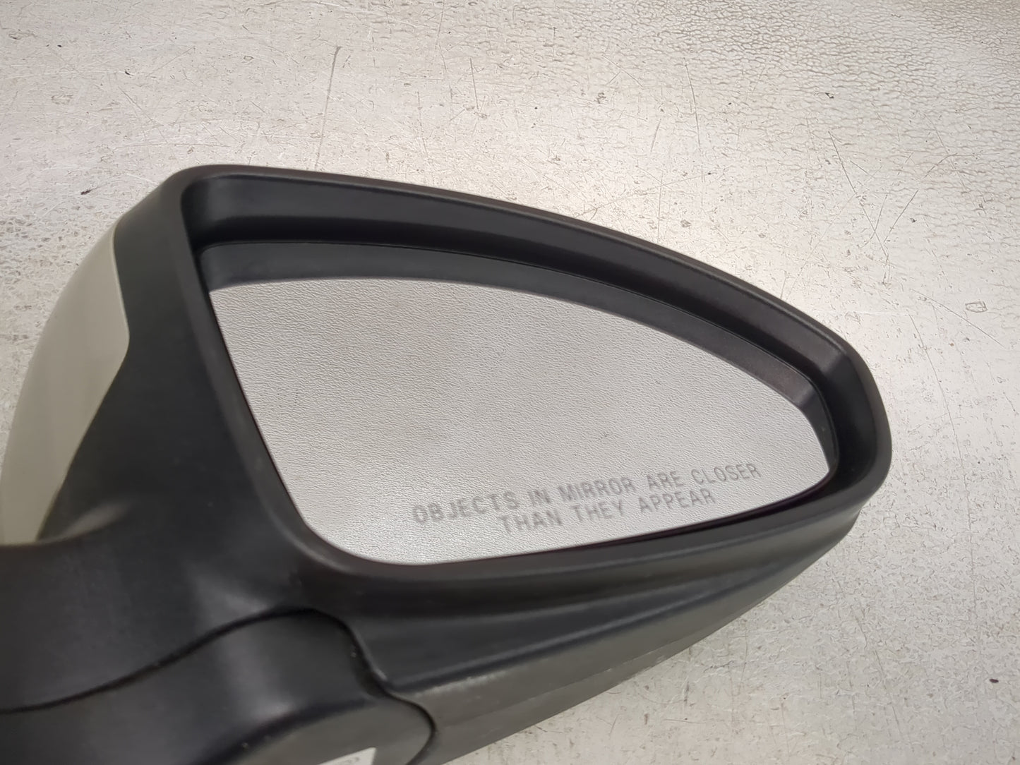 2011-2016 Chevrolet Cruze Passenger Side View Mirror - Right Door Mirror OEM Used - Oemusedautoparts1.com