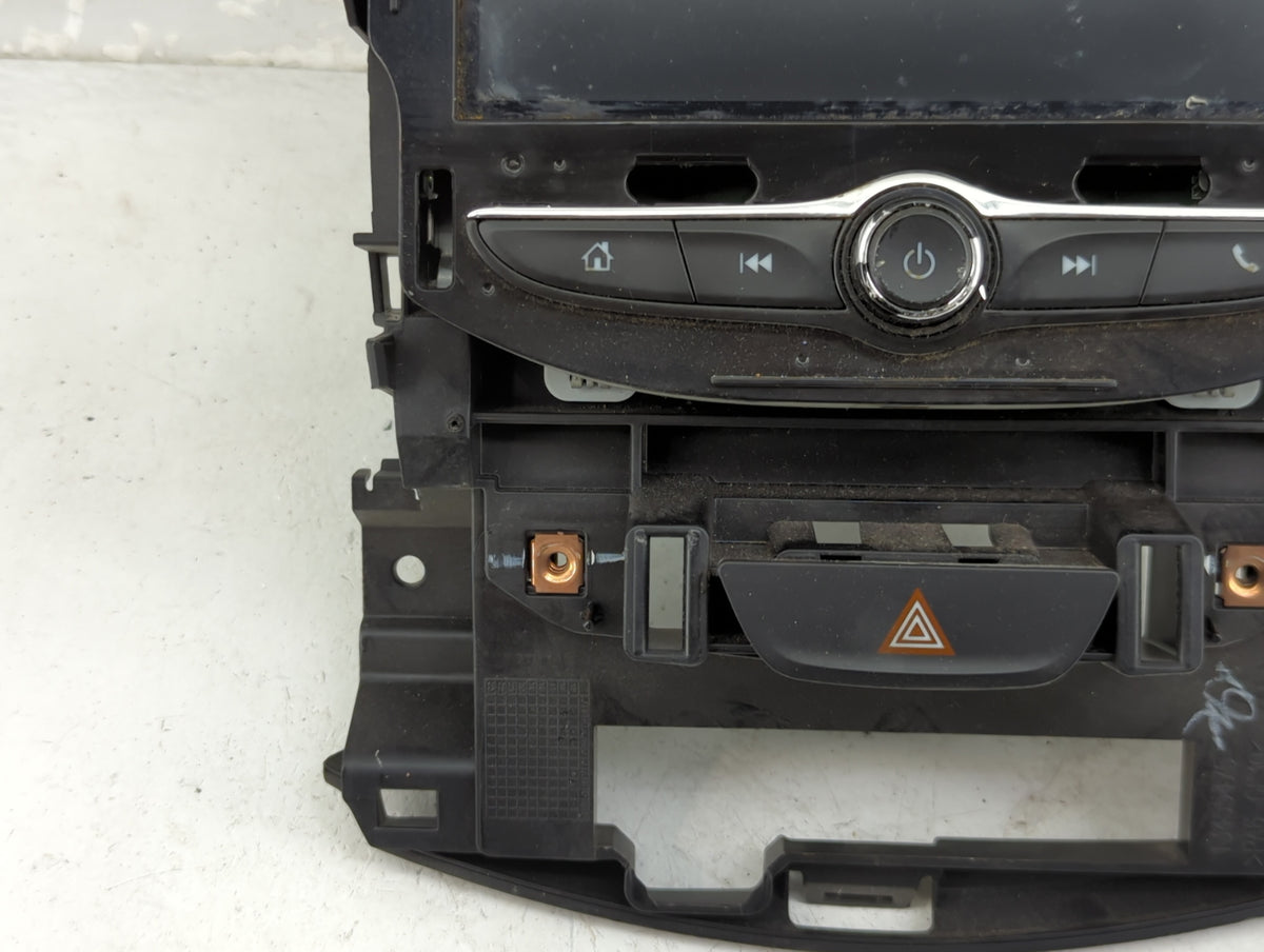 2016 Chevrolet Cruze Radio AM FM Cd Player Receiver Replacement P/N:555343750 H116011000, 73105000000 Fits OEM Used Auto Par