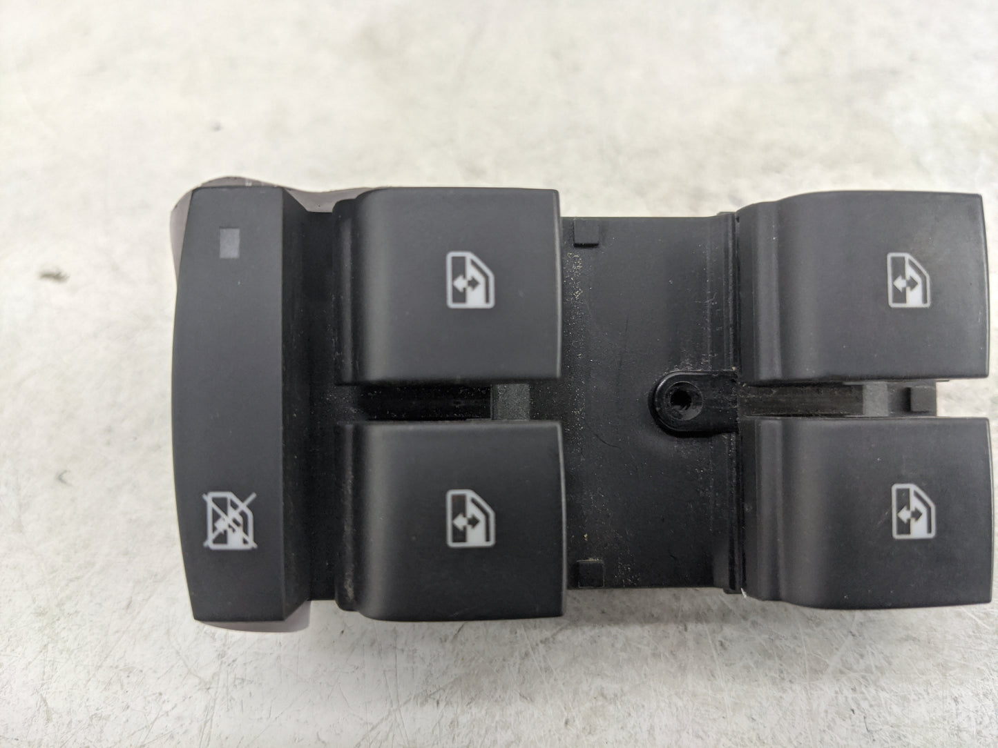 2015-2016 Chevrolet Cruze Master Power Window Switch Replacement Driver Side Left P/N:L0202870AB0242908 Fits Fits 2015 2016 