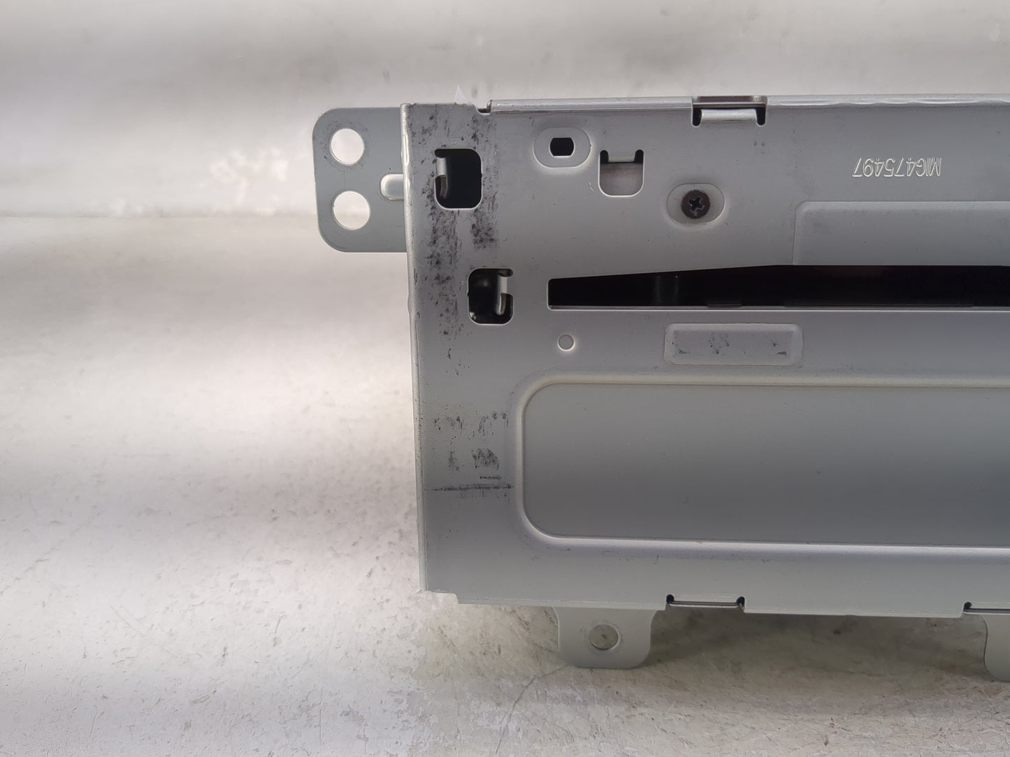 2014-2016 Chevrolet Cruze Radio AM FM Cd Player Receiver Replacement P/N:22976137 Fits Fits 2014 2015 2016 2017 OEM Used Aut