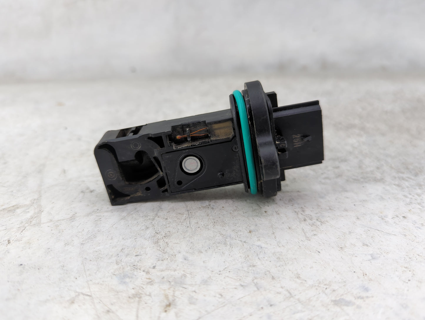 2015-2016 Chevrolet Cruze Mass Air Flow Meter Maf 1489771 - Oemusedautoparts1.com