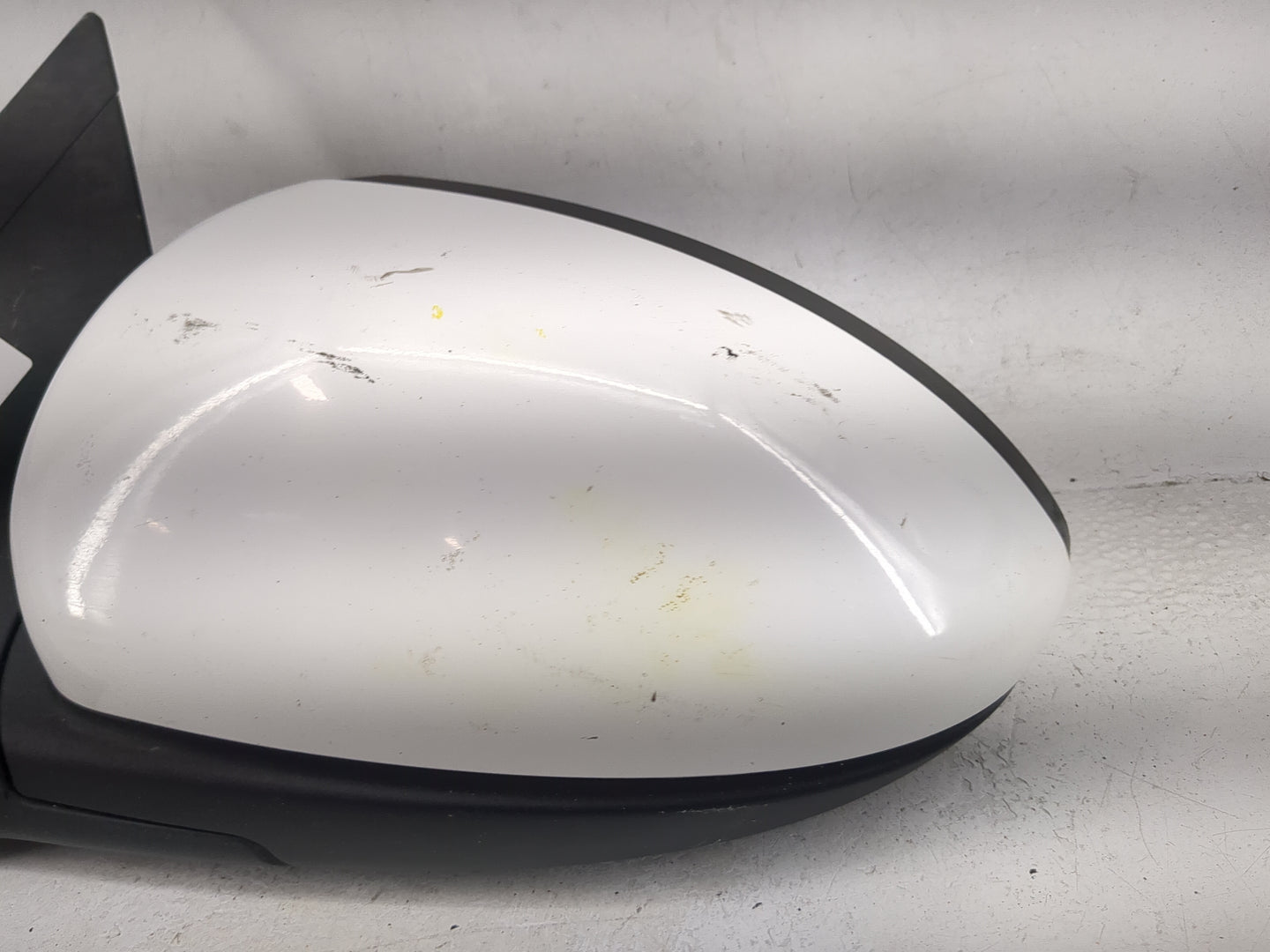 2011-2016 Chevrolet Cruze Driver Side View Mirror - Left Door Mirror OEM Used - Oemusedautoparts1.com