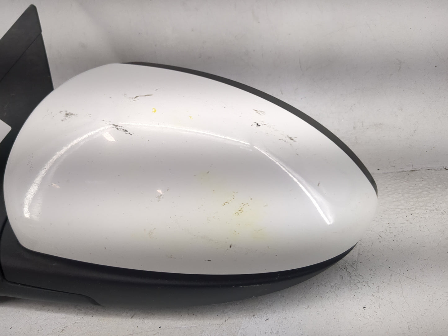 2011-2016 Chevrolet Cruze Driver Side View Mirror - Left Door Mirror OEM Used - Oemusedautoparts1.com