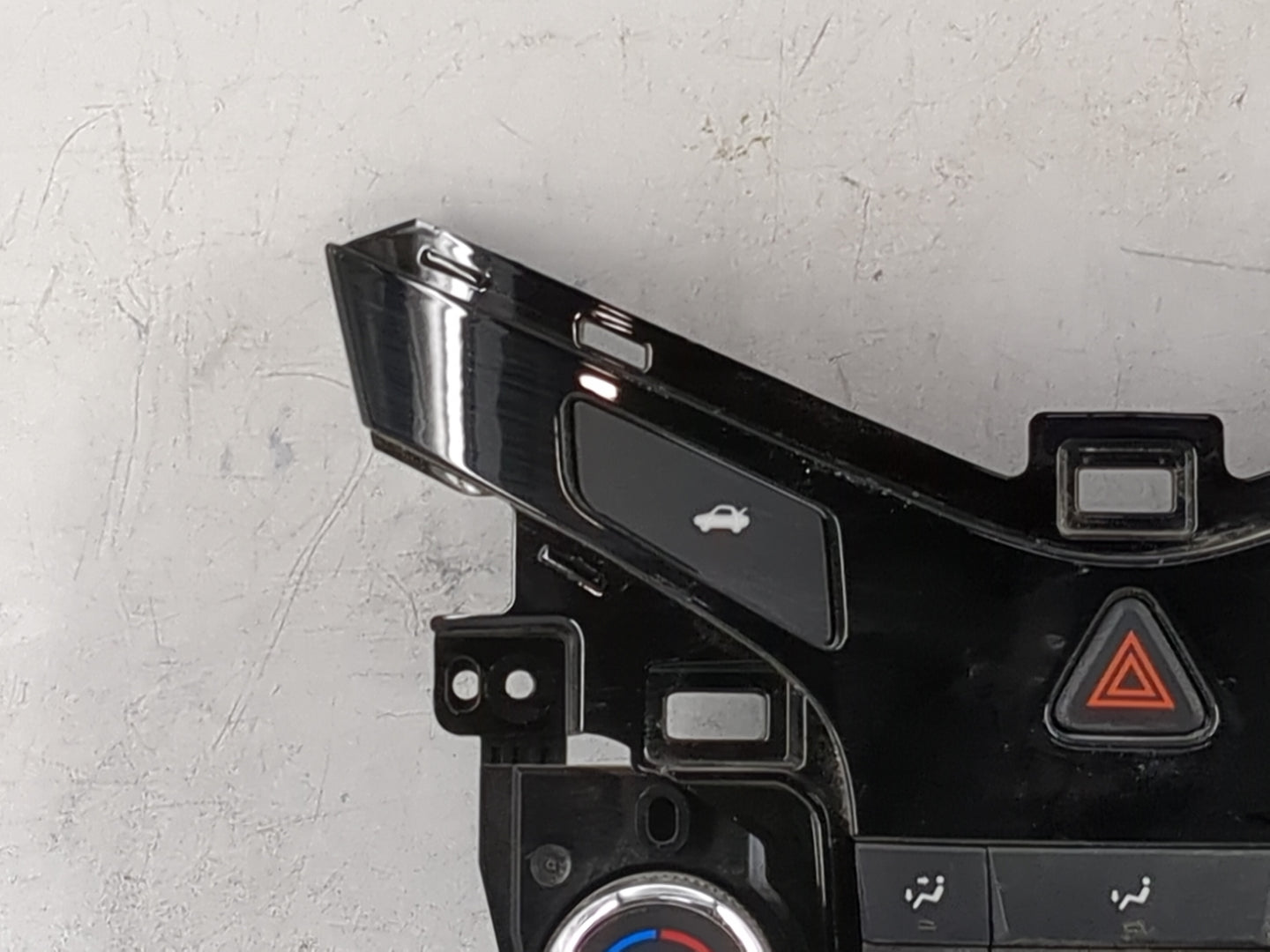 2012-2016 Chevrolet Cruze Climate Control Module Temperature AC/Heater Replacement P/N:95146207 386207A050275061 Fits OEM Us