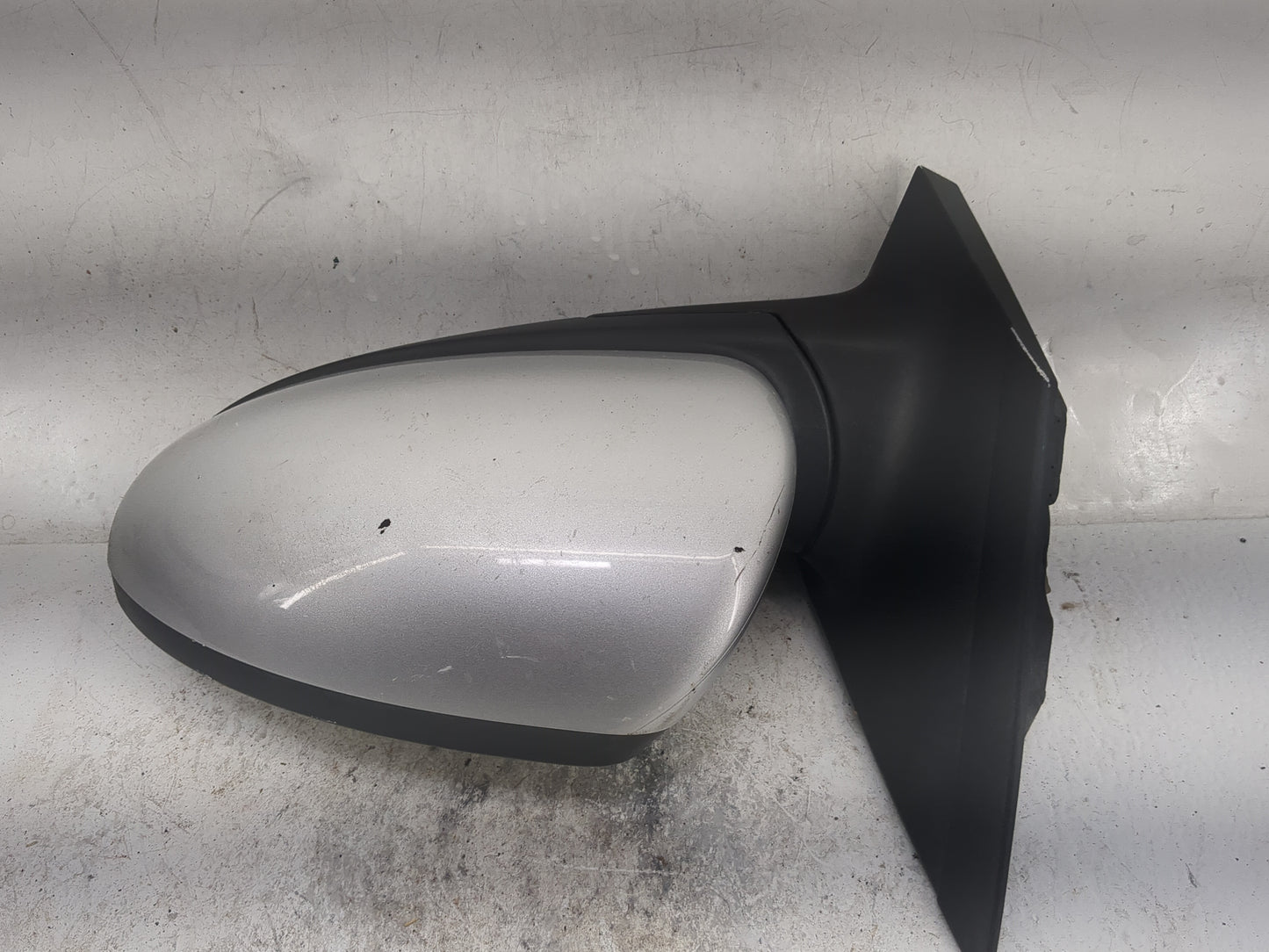 2011-2016 Chevrolet Cruze Driver Side View Mirror - Left Door Mirror OEM Used - Oemusedautoparts1.com
