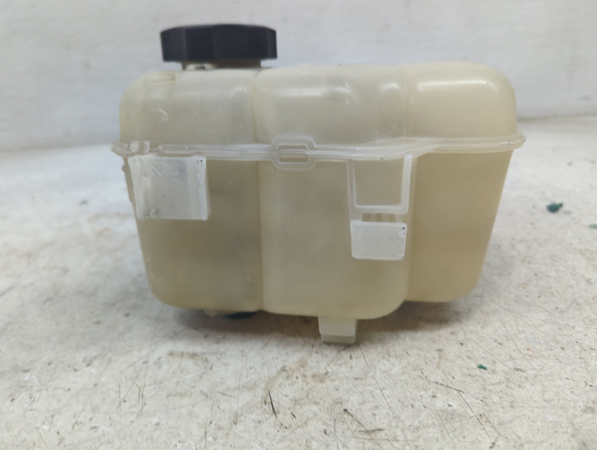 2011 Chevrolet Cruze Radiator Coolant Overflow Expansion Tank Bottle 1499468 - Oemusedautoparts1.com