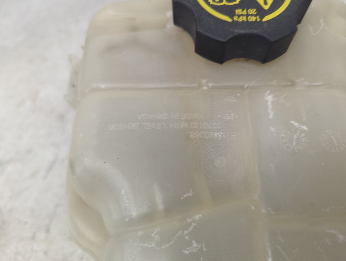 2011 Chevrolet Cruze Radiator Coolant Overflow Expansion Tank Bottle 1499468 - Oemusedautoparts1.com
