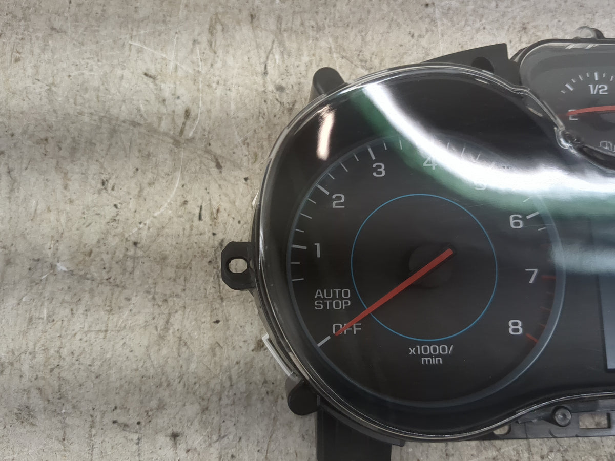 2016 Chevrolet Cruze Instrument Cluster Speedometer Gauges P/N:769315-800A 39082370, 7110500000000X, 8123722274, 16117 Miles
