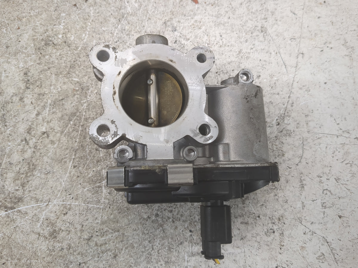 2011-2016 Chevrolet Cruze Throttle Body P/N:161.6.AA.12644239AA.6211.B 12644239AA Fits OEM Used Auto Parts - Oemusedautopart